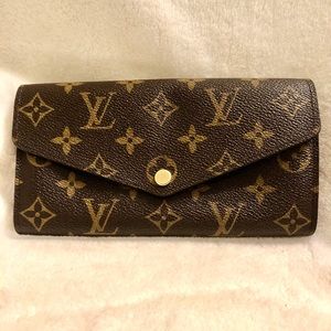 Louis Vuitton Sara Wallet